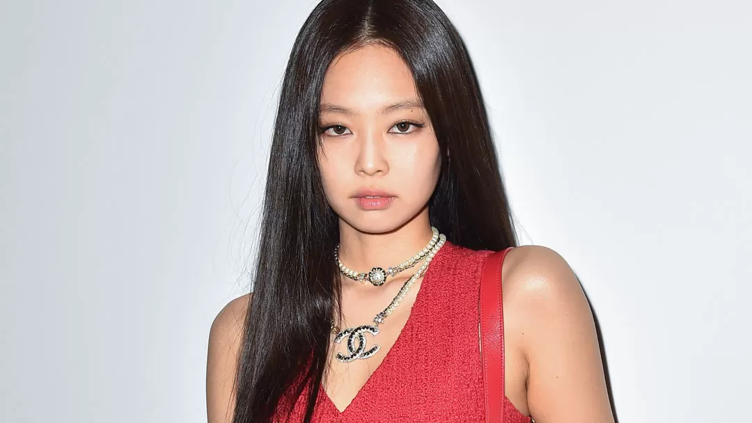 Gaya Fashion Ikonik Jennie BLACKPINK